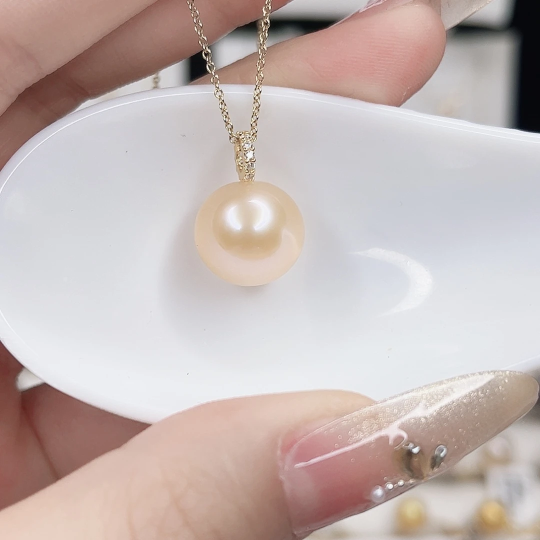 淡水珍珠合金吊坠(赠链)