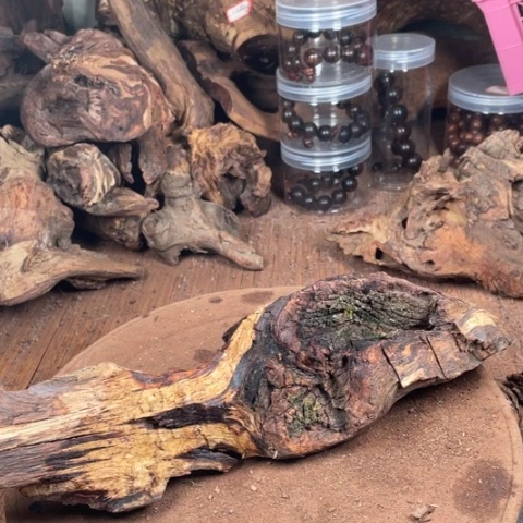 黄花梨/降香黄檀用*