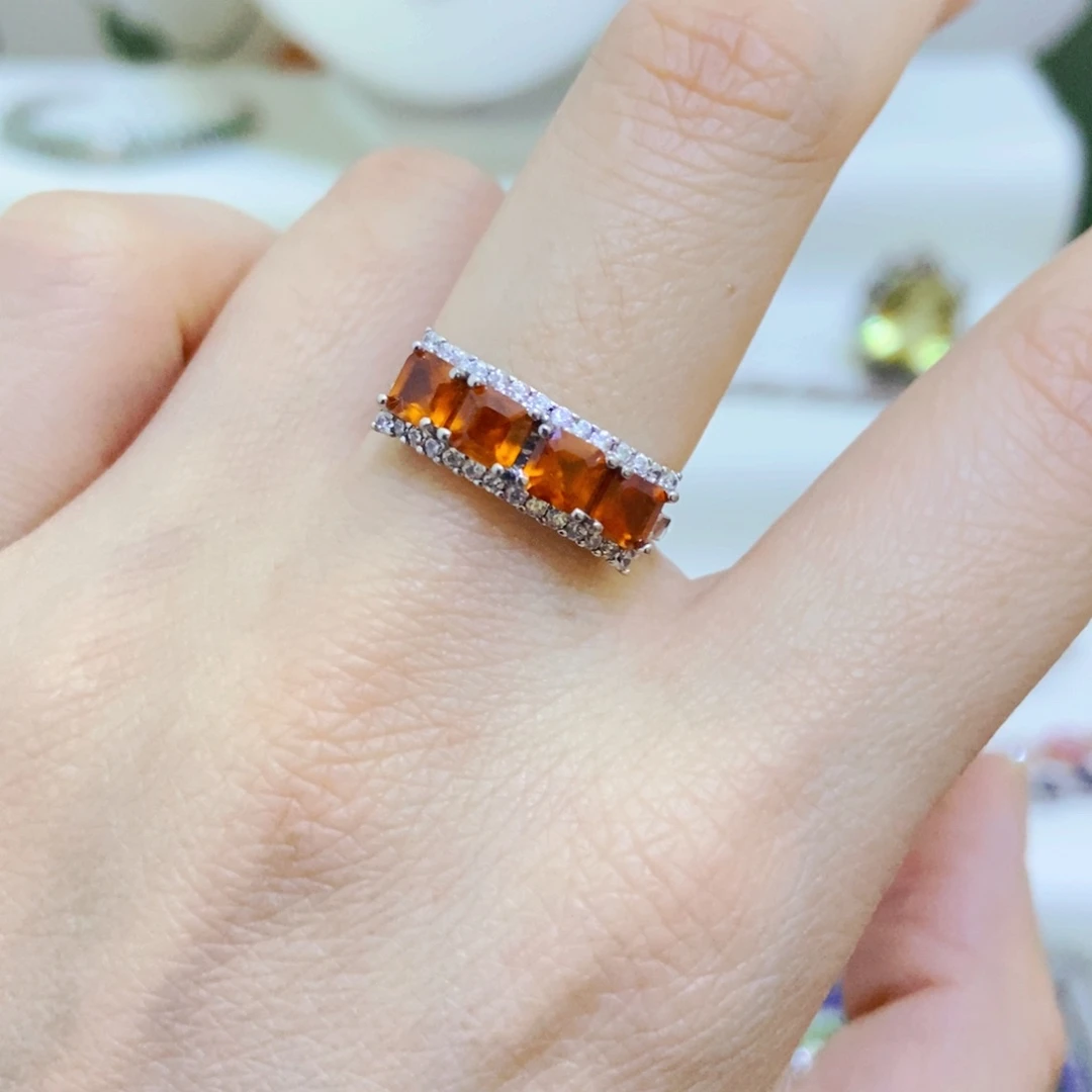 银S925镶嵌戒指石榴石（芬达石）