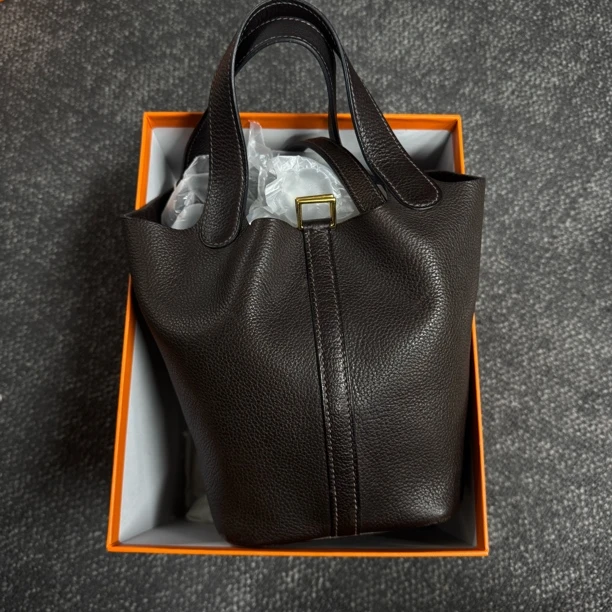 99新 Hermes/爱马仕 HZ菜篮子18乌木色y刻福报马鞍皮