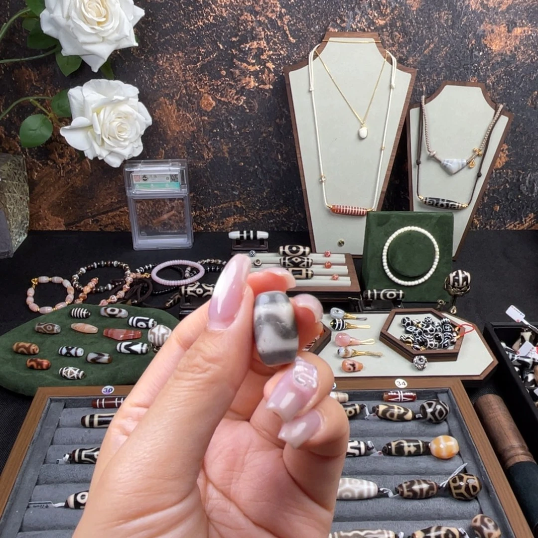 *****玛瑙/玉髓未镶嵌珠宝半成品