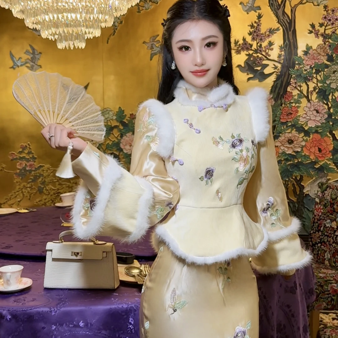 【媛珠 金月神话】重工原创刺绣醋酸水貂毛兔毛马甲+旗袍套装贵气