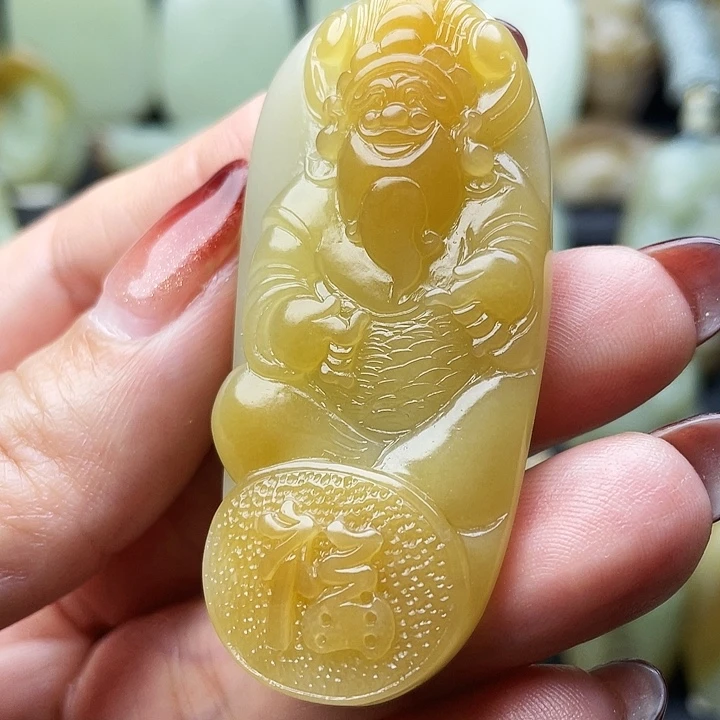 和田玉（糖玉）未镶嵌颈饰
