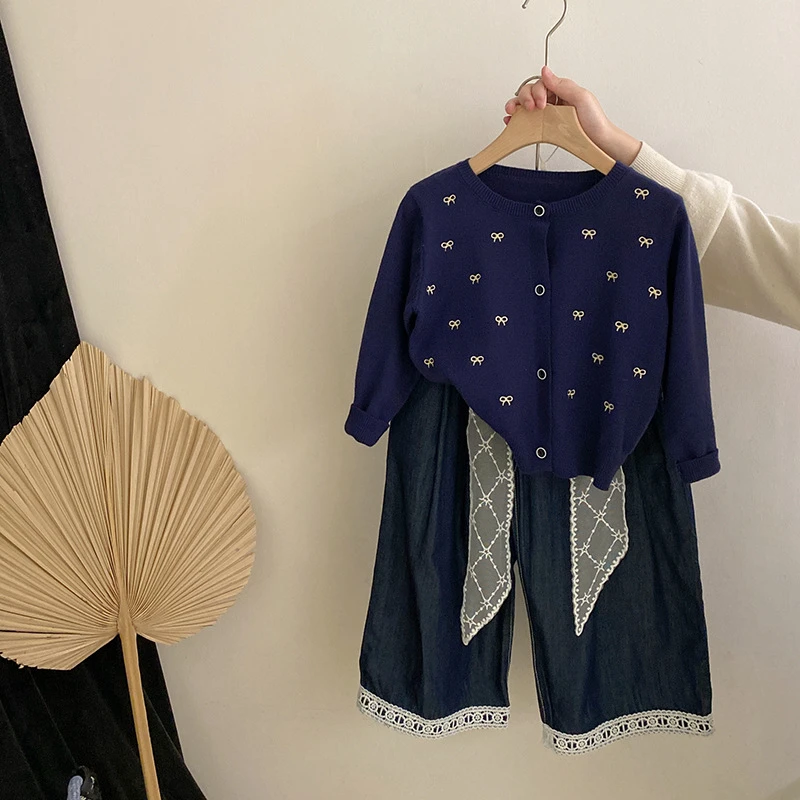 R25169韩版女童春季新款蝴蝶结刺绣开衫蕾丝飘休闲花边阔腿牛仔裤