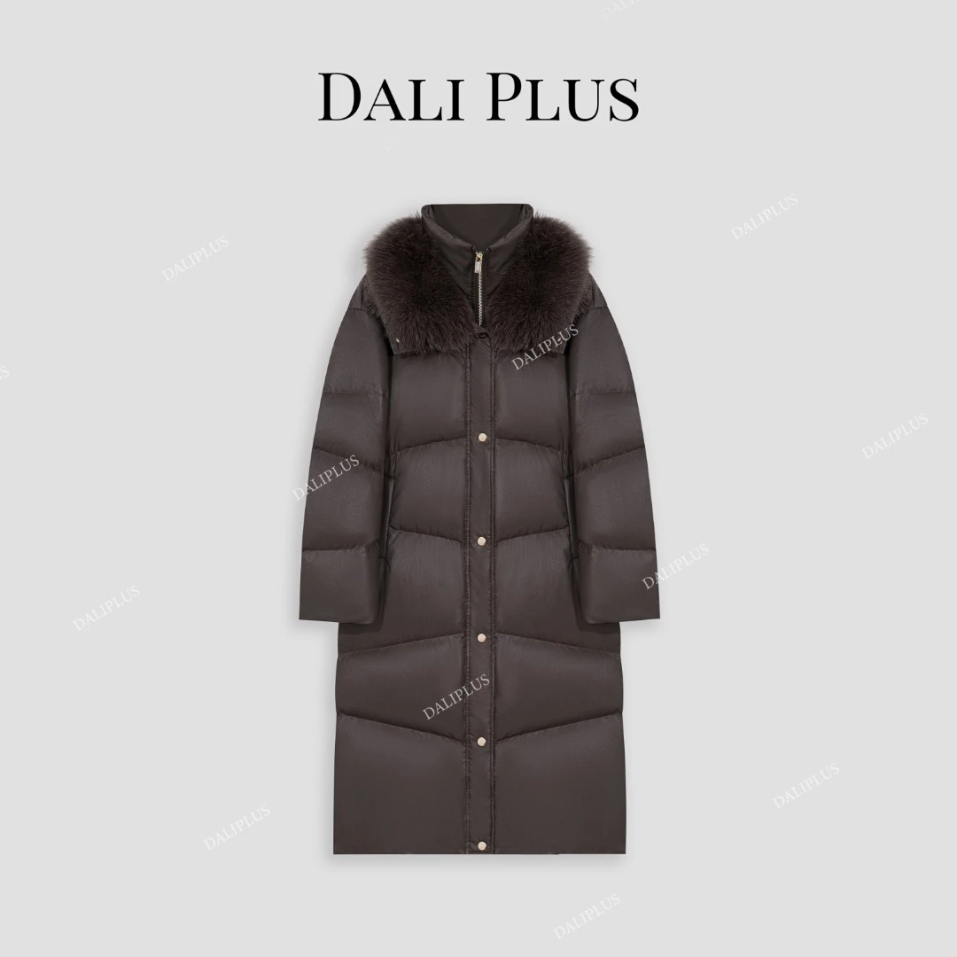 DALI PLUS可拆卸狐狸毛设计通勤百搭长款立领保暖羽绒服-D4KK0181