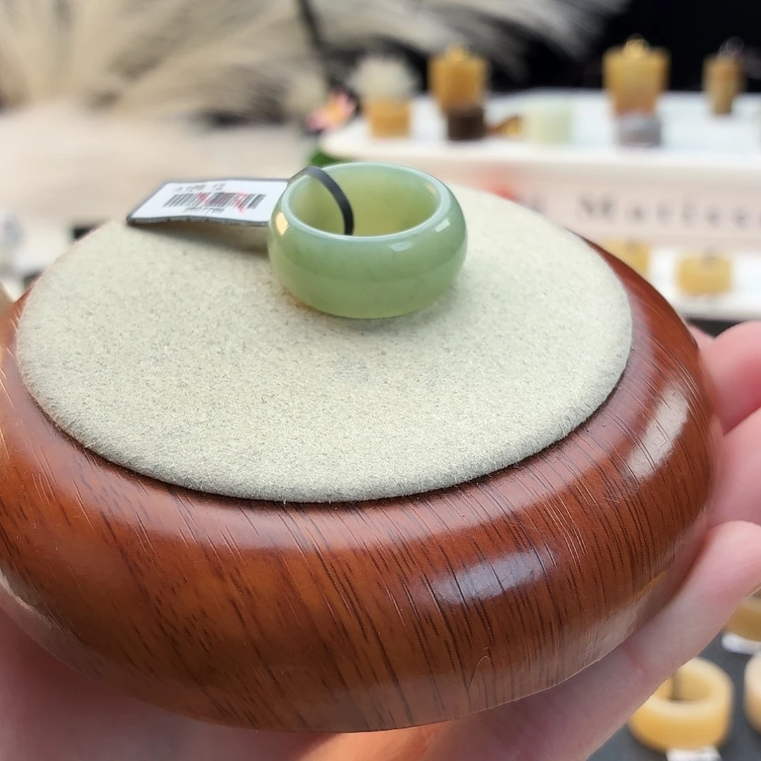 和田玉未镶嵌戒指粉青墩墩17.92mmj47