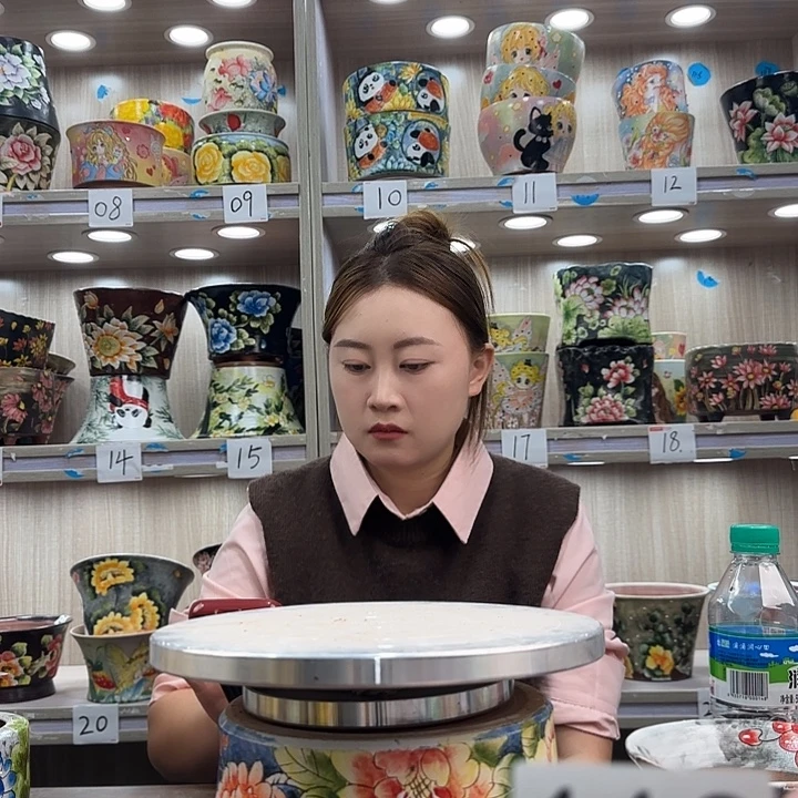 紫砂花盆瑕疵瑕疵