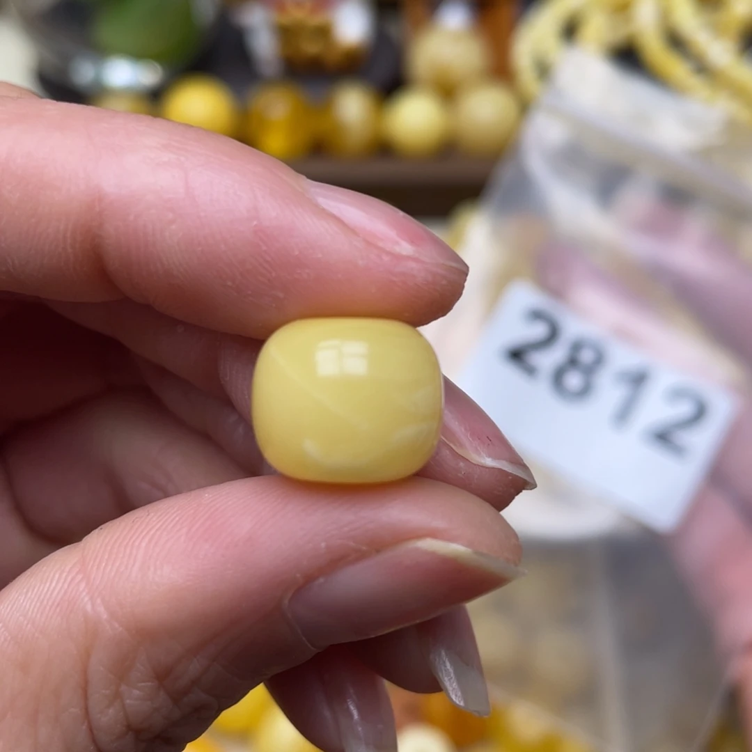 蜜蜡珠宝奇石未镶嵌13.3