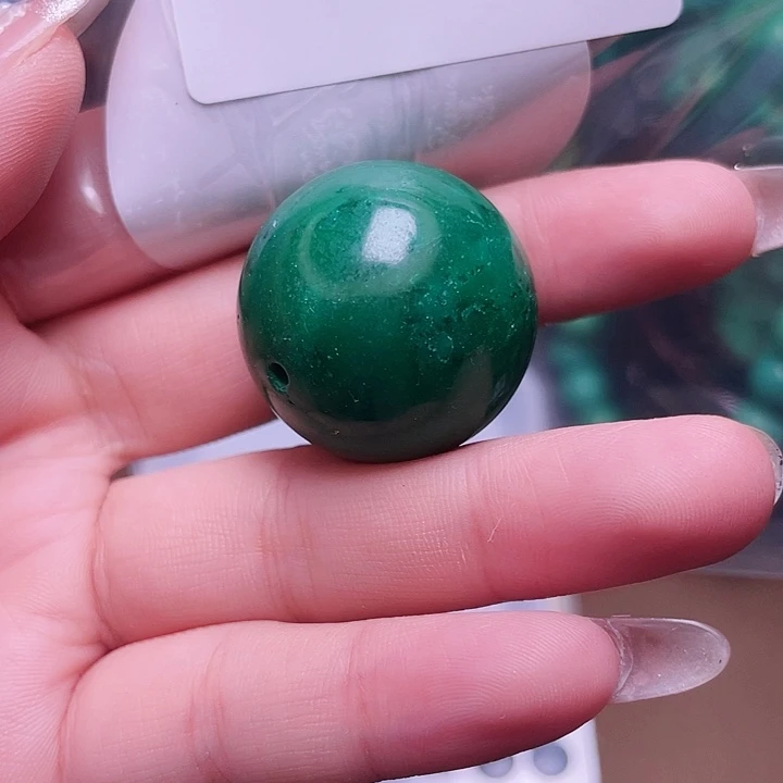 湖北十堰原矿绿小松