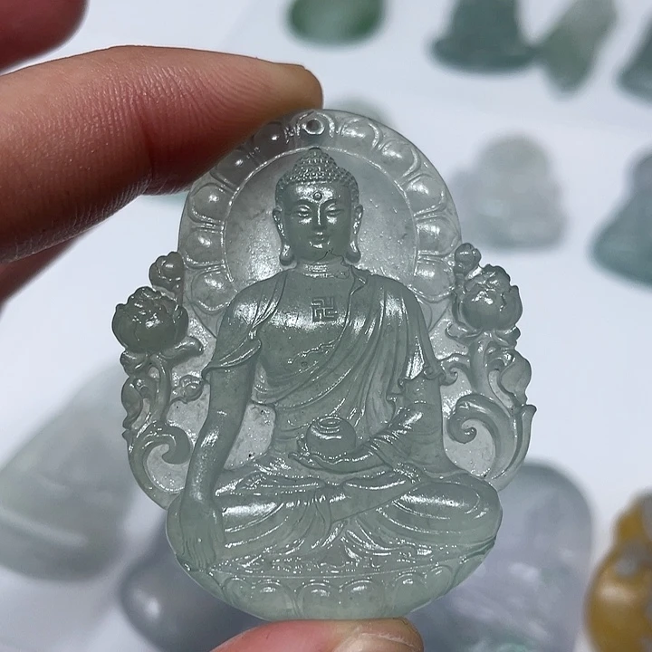 定制翡翠未镶嵌挂件
