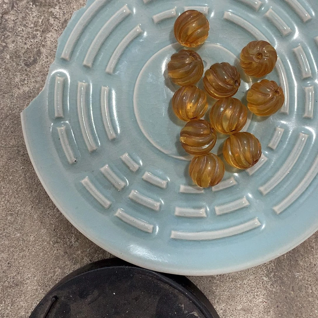 其他现代陶瓷工艺品