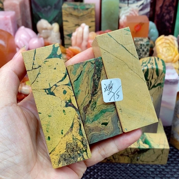 青田石印石漫****2四川石头