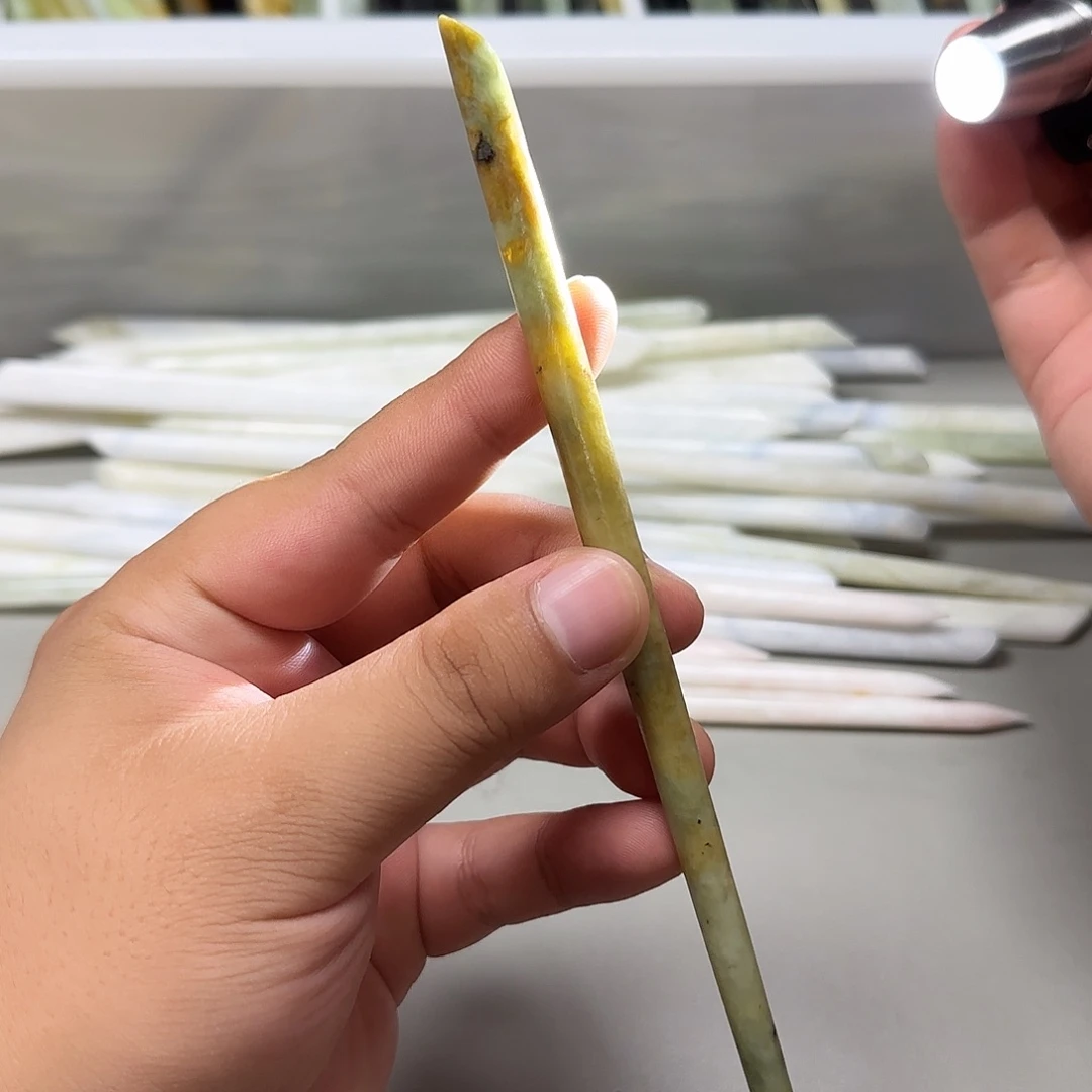 合金蛇纹石玉发饰
