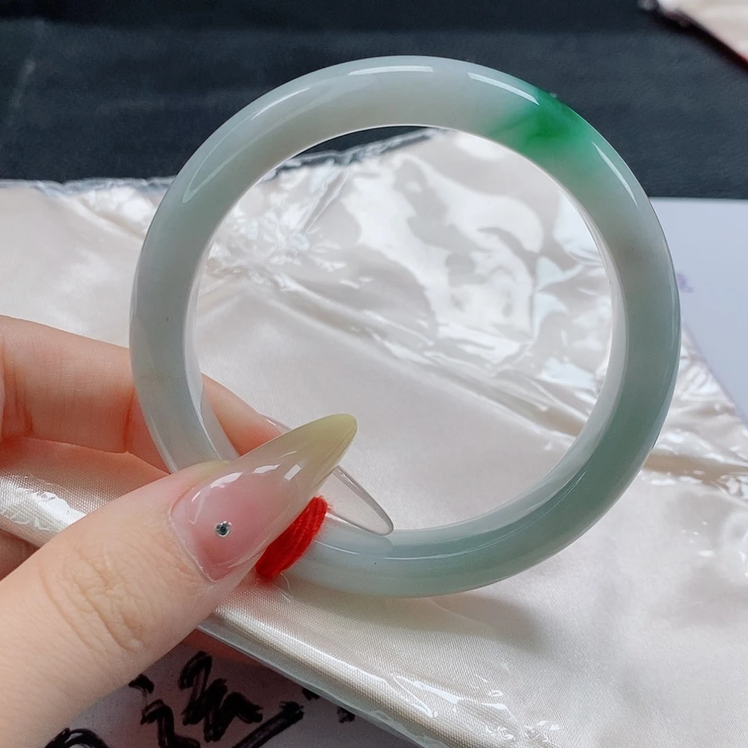 【闪购商品】未镶嵌手镯翡翠374号