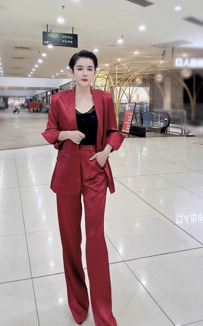 799/重磅烫钻西装裤子套装带吊带三件套设计师