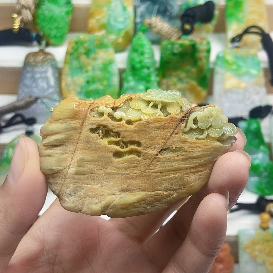 颈饰未镶嵌翡翠天然翡翠Ａ货