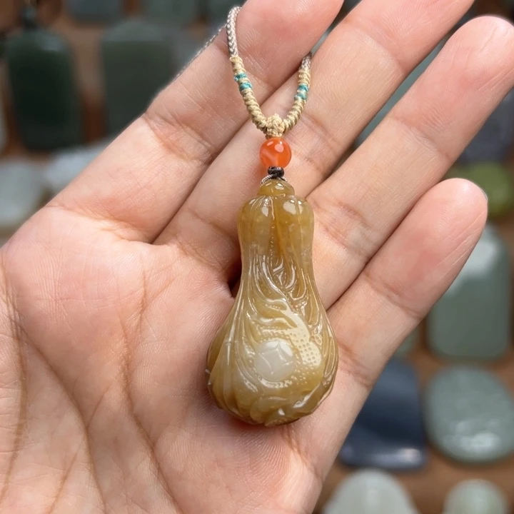 未镶嵌和田玉挂件