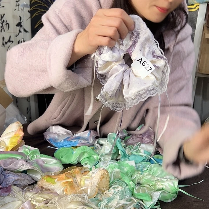 是***❀627蕾丝发圈不退不换