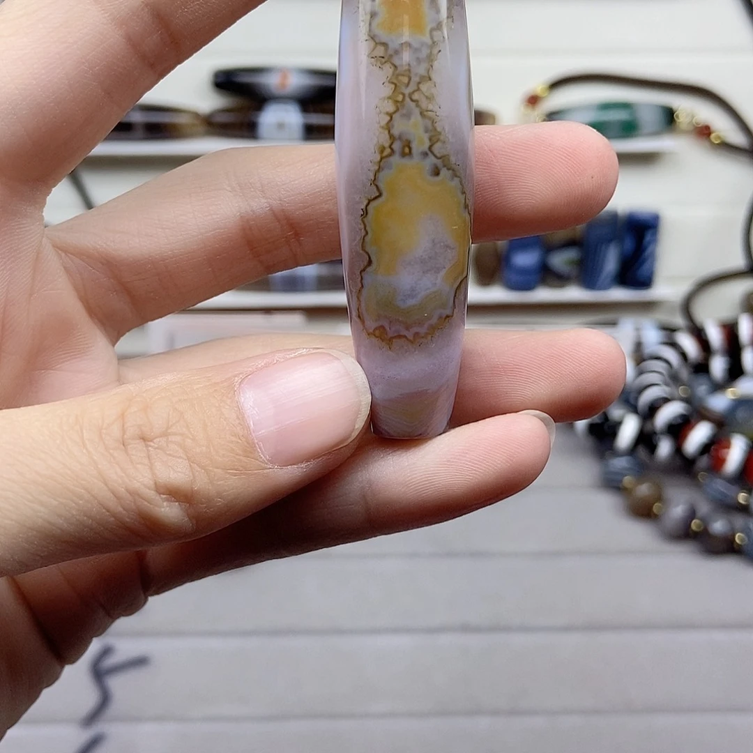 圆***↓玛瑙/玉髓未镶嵌颈饰