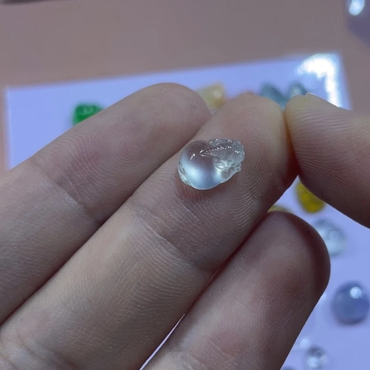 定制翡翠未镶嵌貔貅