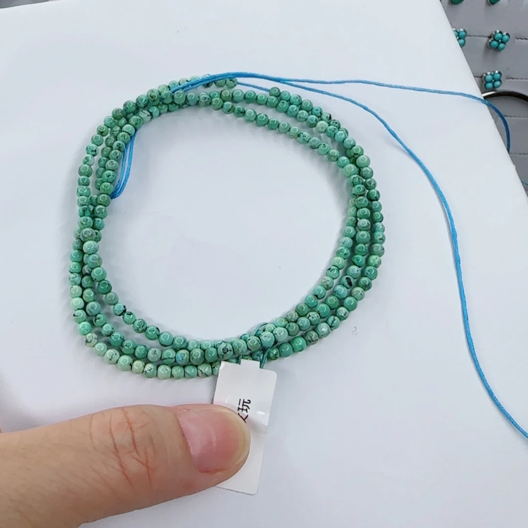 绿松石未镶嵌颈饰