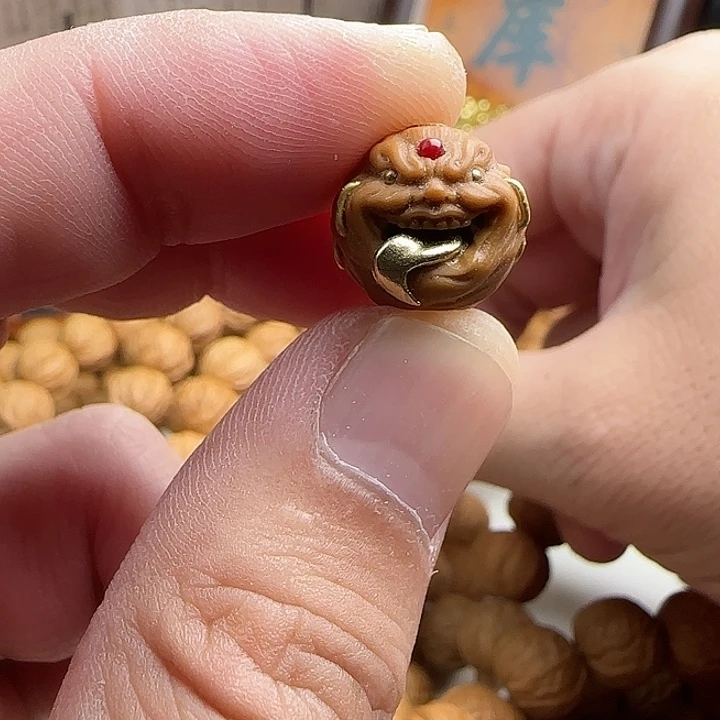 猴头核桃手串金舌尺寸14+mm