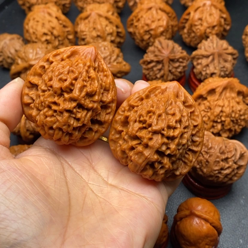 【闪购商品】文玩核桃把件45A官帽