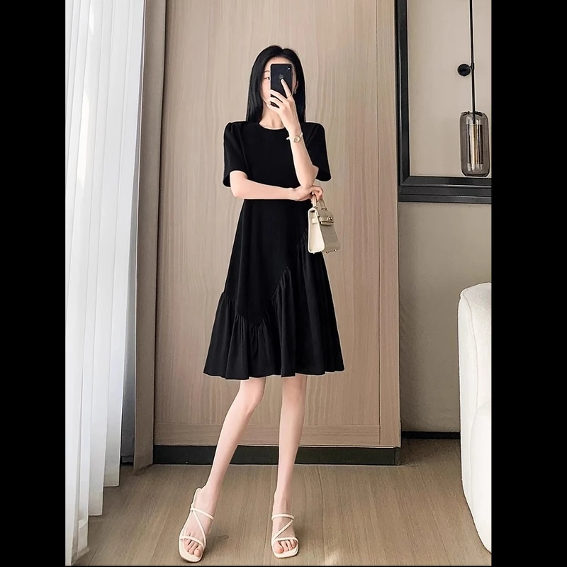 【赠运费险】小个子赫本风2025新款高级感法式气质显瘦a字裙子