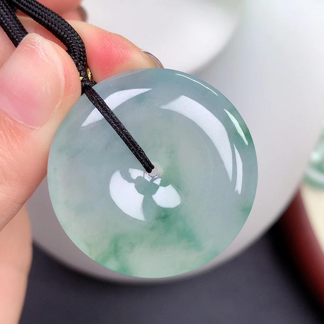 翡翠未镶嵌颈饰平安扣 35-6.2mm
