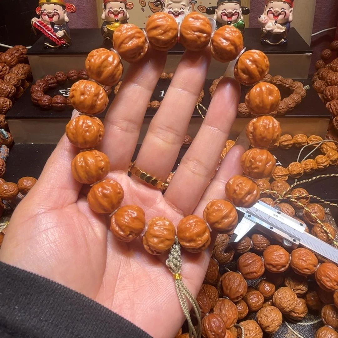 小***。手串文玩核桃精品