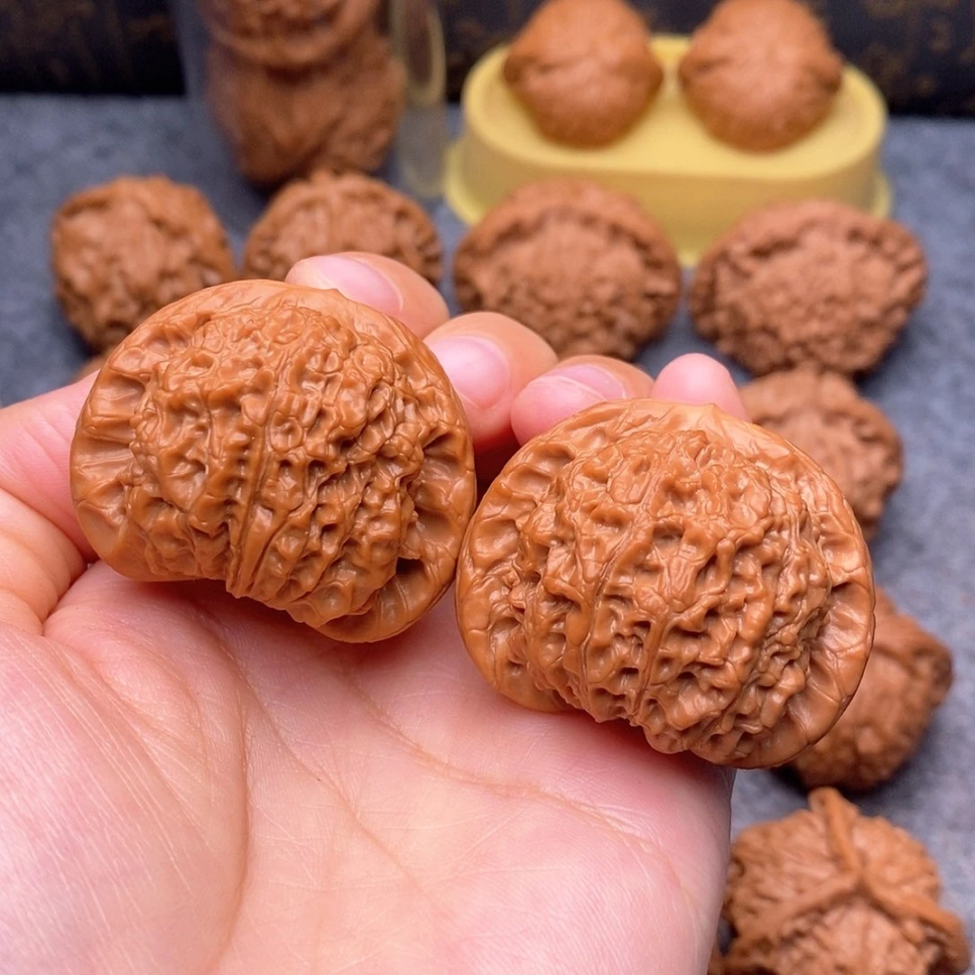 文玩核桃把件血麒麟41尺