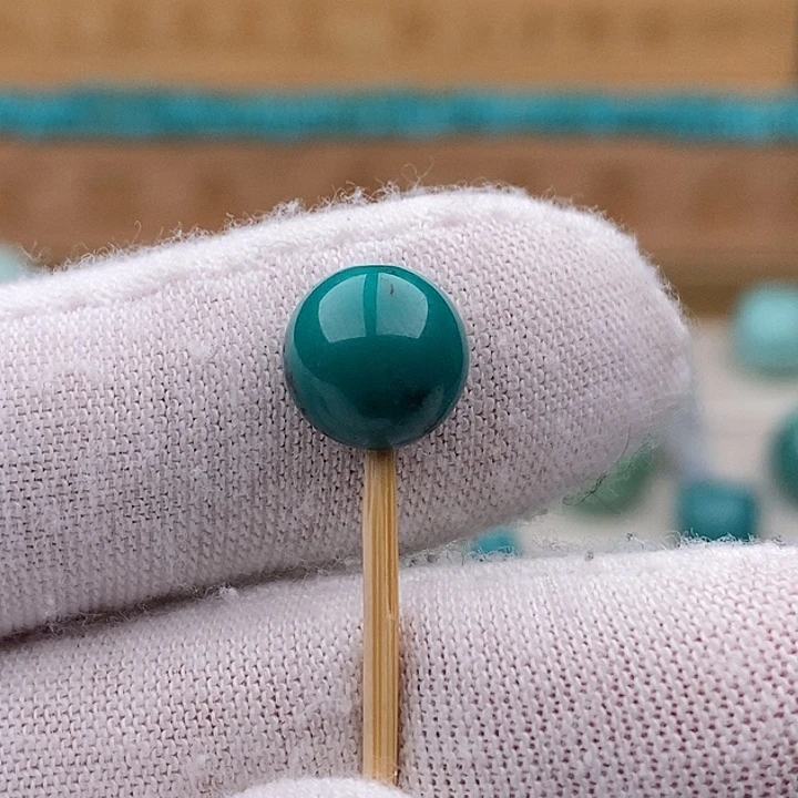 绿松石未镶嵌珠宝奇石9.3