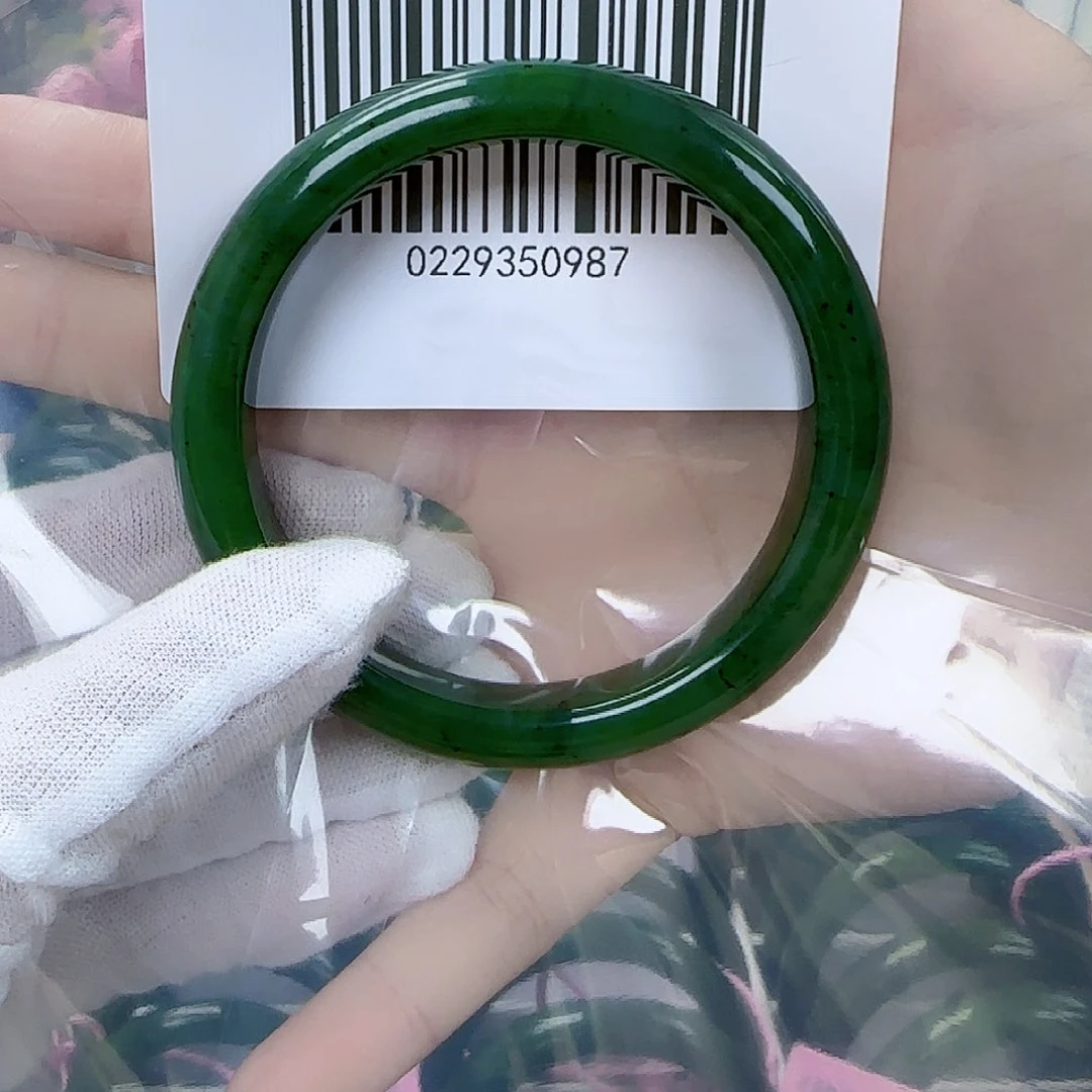 和田玉（碧玉）手镯未镶嵌59包容