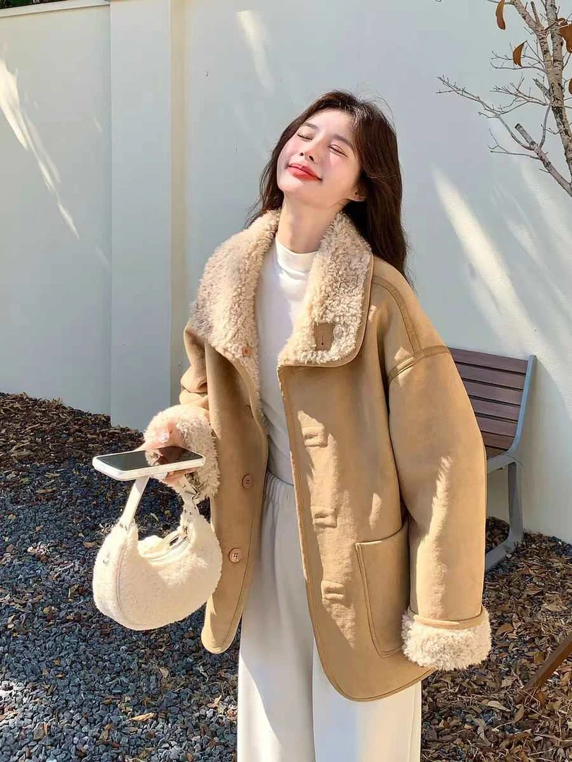 20302 女士秋冬保暖双面穿短外套 F203