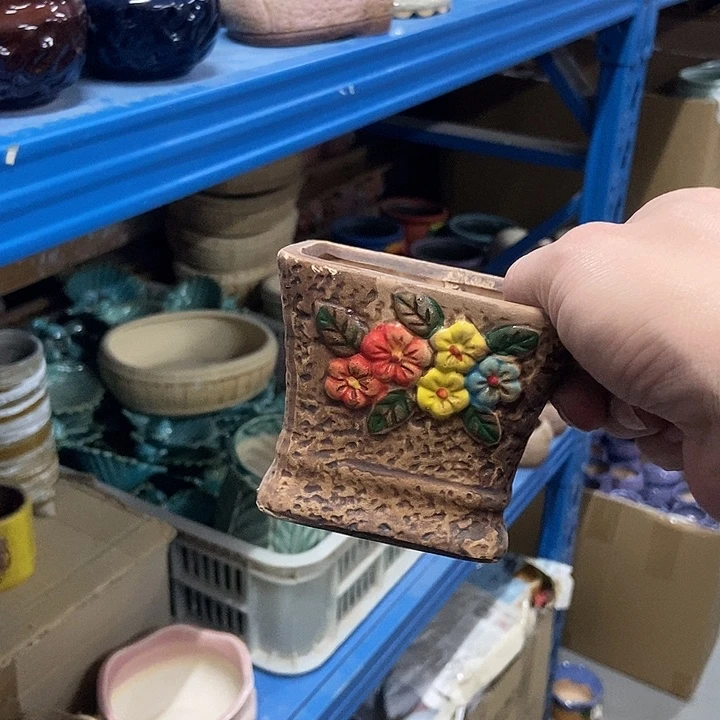 花盆单场满9.9发货9×7.5瑕疵