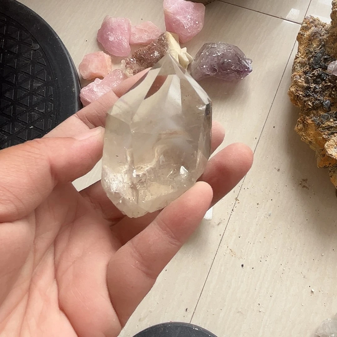 用***…水晶珠宝半成品未镶嵌