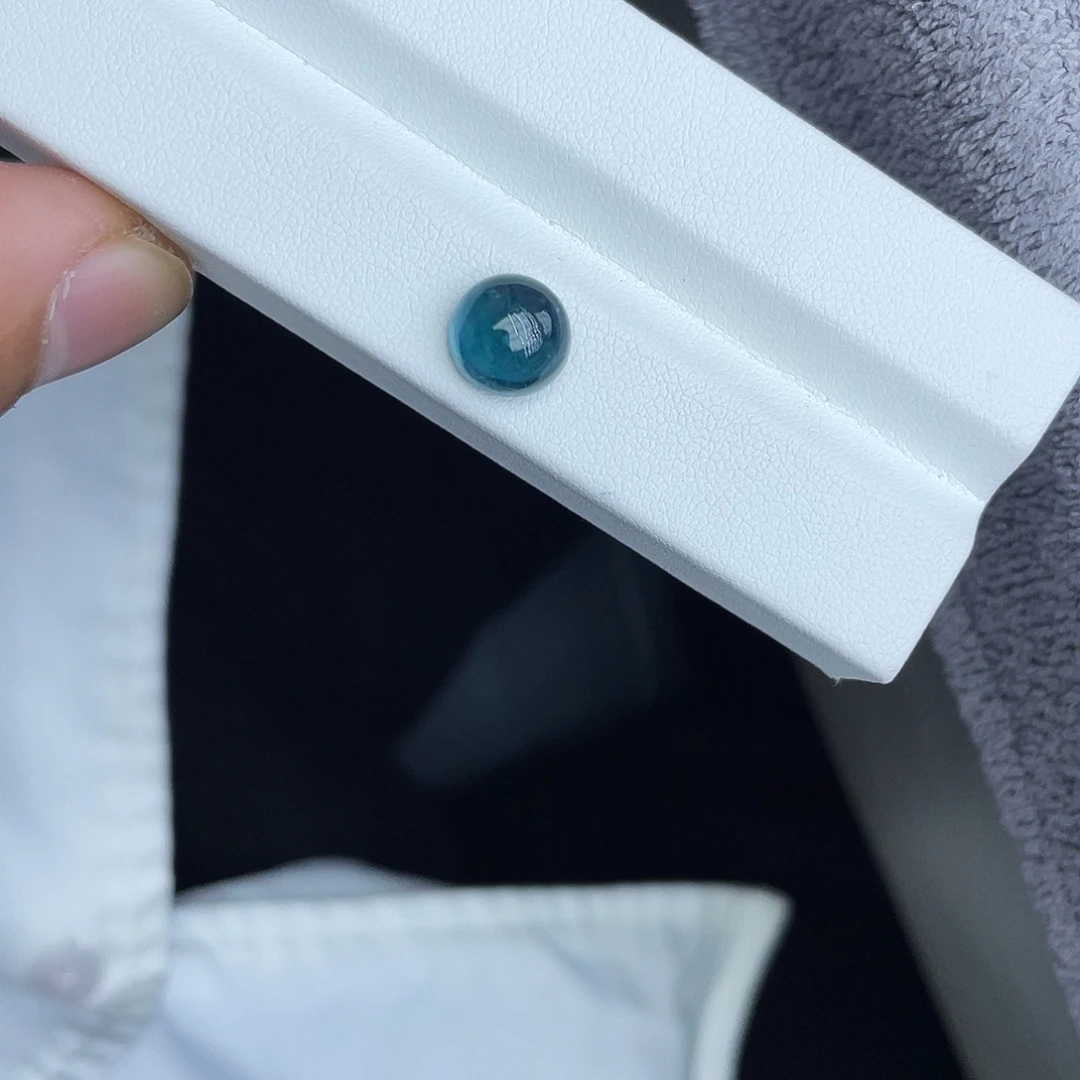 裸石碧玺未镶嵌3.6Ct。