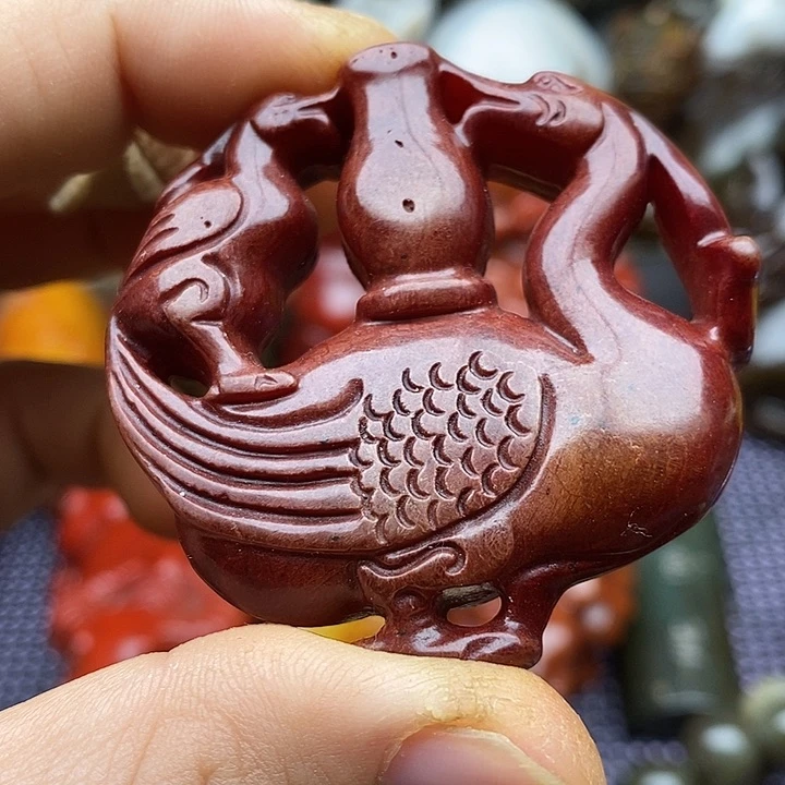未镶嵌蛇纹石玉颈饰