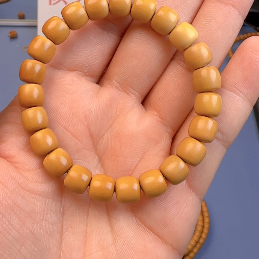 橄榄核手串?*核尖极限弧尺寸9.0ss