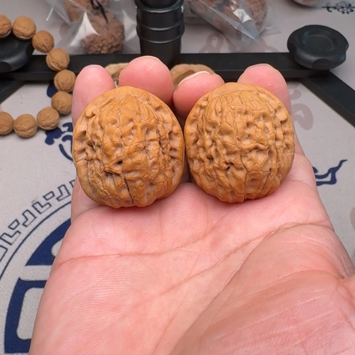 桃核吊坠甲骨文36尺7