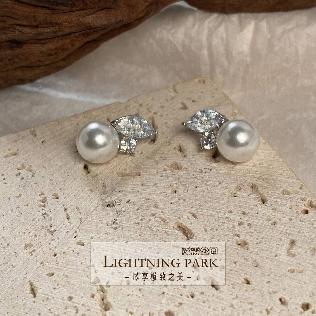 铜合金仿珍珠耳饰 1033★【蓝星】设计师耳钉