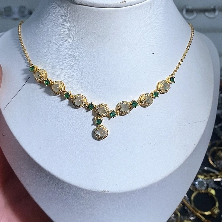 翡翠未镶嵌戒指177