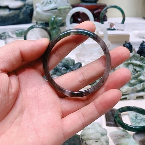 独山玉未镶嵌手镯庚*