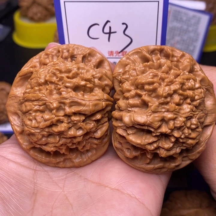 文玩核桃把件52官帽c43