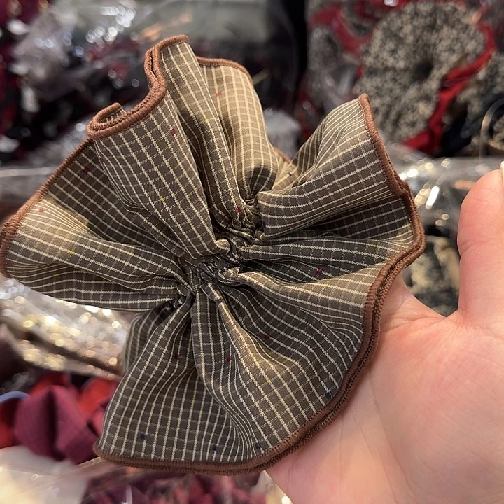 布艺铁合金默认微瑕特价不退换