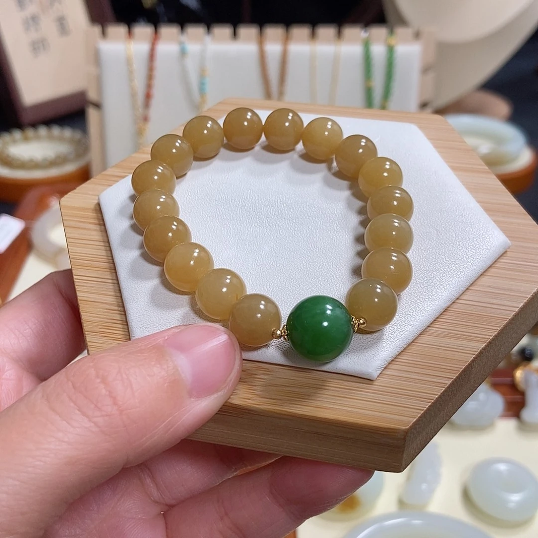 和田玉手串18K金镶嵌