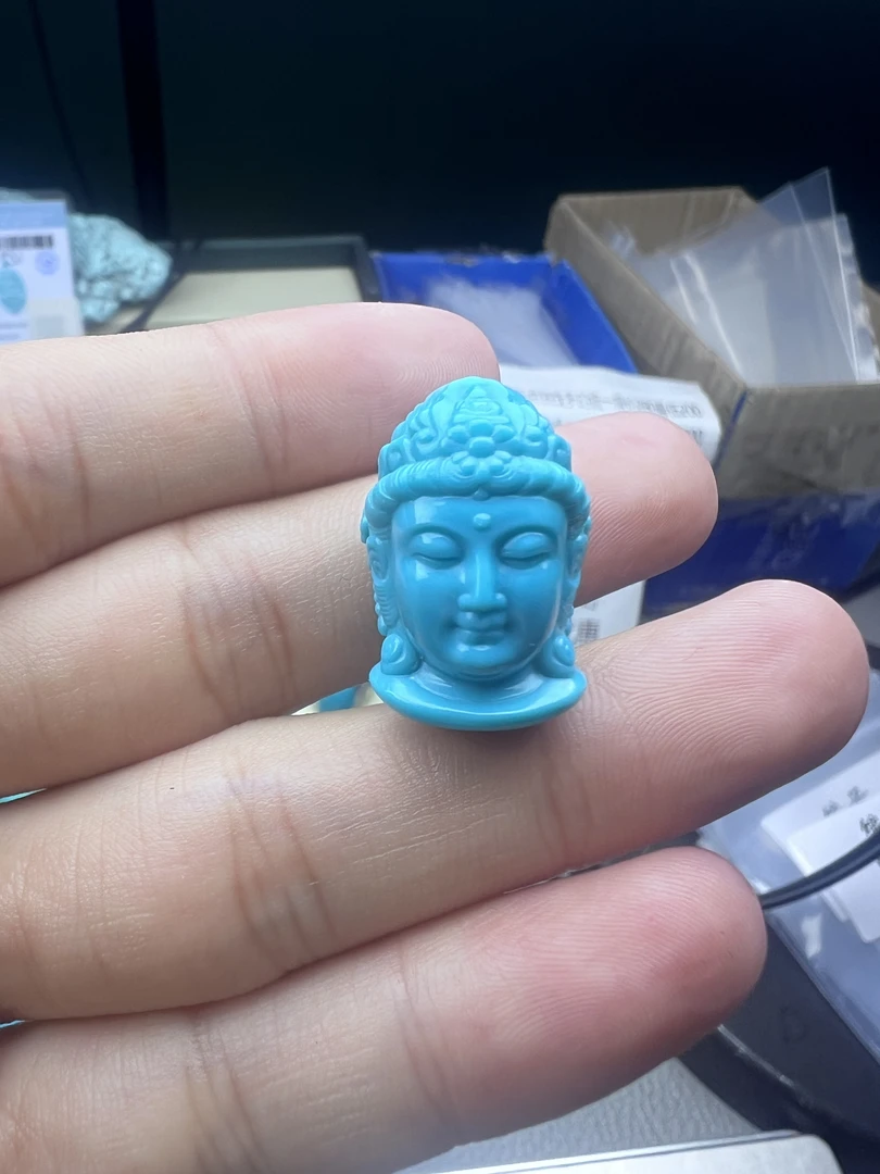 天然原矿绿松石云盖寺雕刻观音首