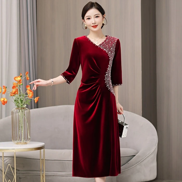 喜妈妈婚宴装晚礼服女高级感秋冬金丝绒喜婆婆婚礼喜服高贵年轻
