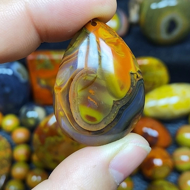 玛瑙/玉髓未镶嵌颈饰