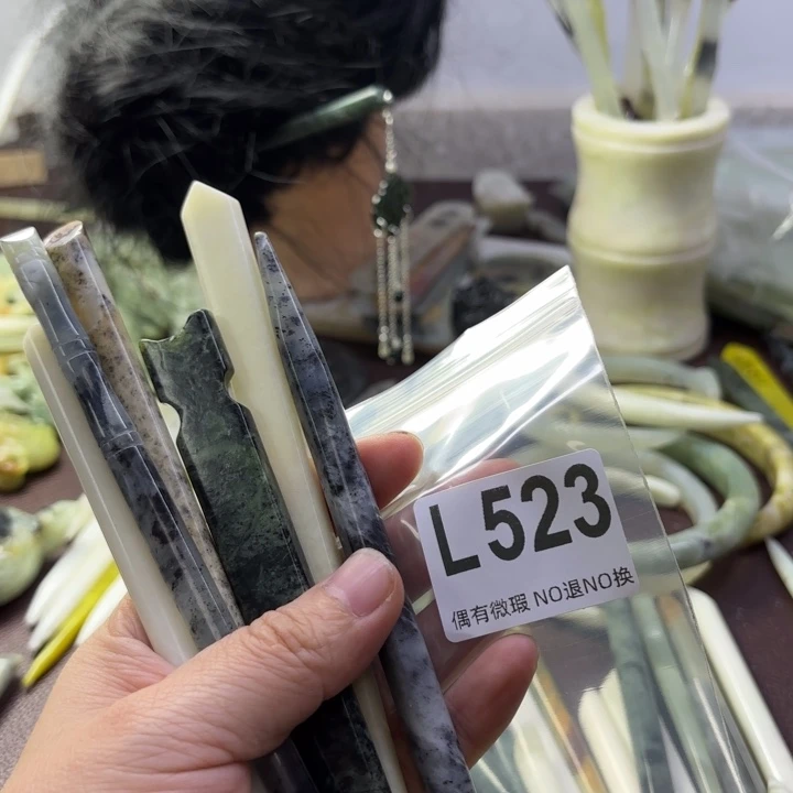 蛇纹石玉发饰合金花*C